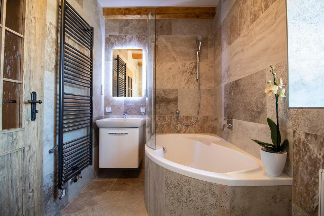 Residence Klazary U Zumberka Kamenna ภายนอก รูปภาพ