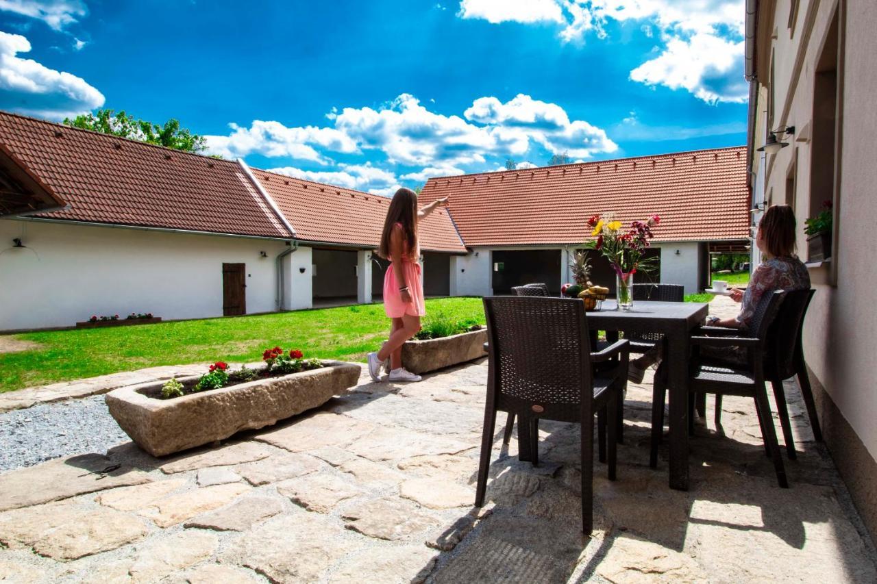 Residence Klazary U Zumberka Kamenna ภายนอก รูปภาพ
